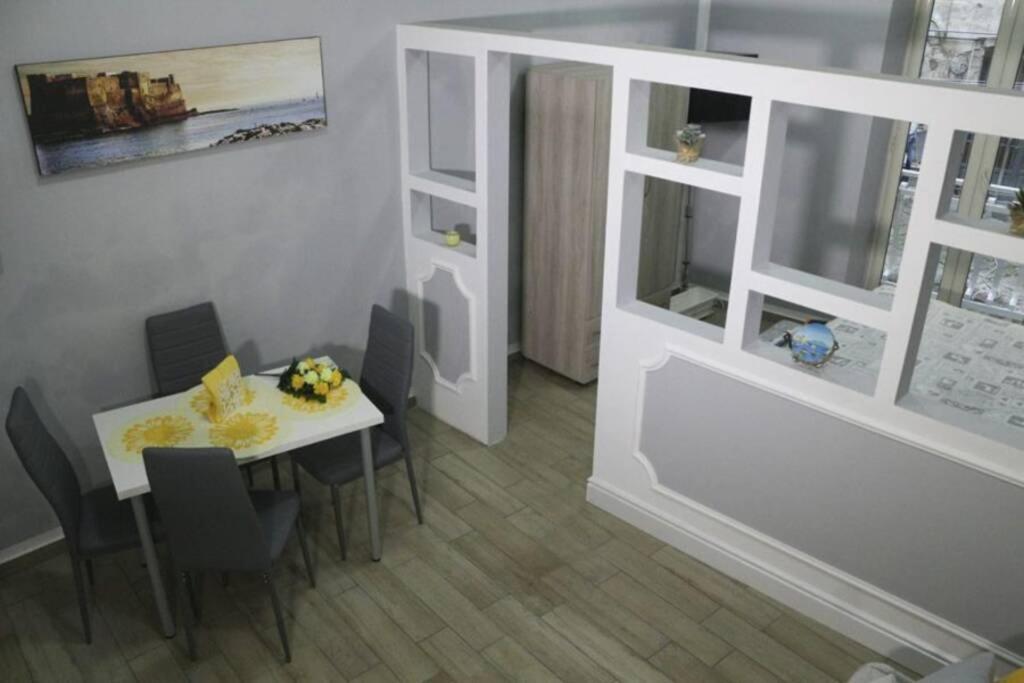 SS.casavacanza Napels Buitenkant foto
